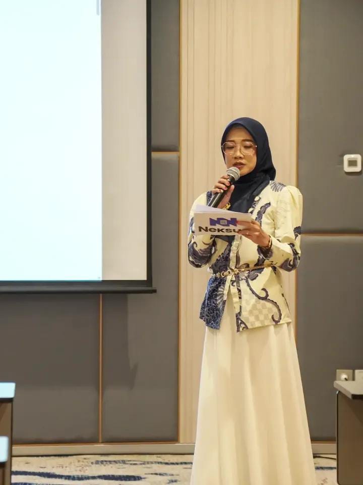 Professional MC Training